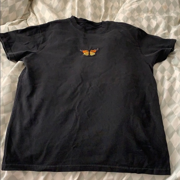 BRANDY MELVILLE MARINA BUTTERFLY TEE - Picture 2 of 4